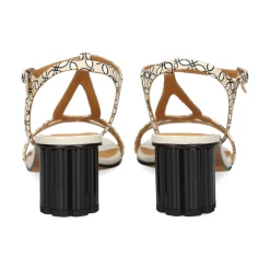 AUDLEY Sandalias con tacón de Mujer 22596