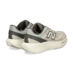 NEW BALANCE Zapatillas de Hombre UTRN 8ZC